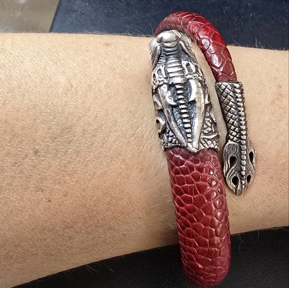 Slver And Red reptile leather and  Dragon Bracelet - Picture 10 of 11